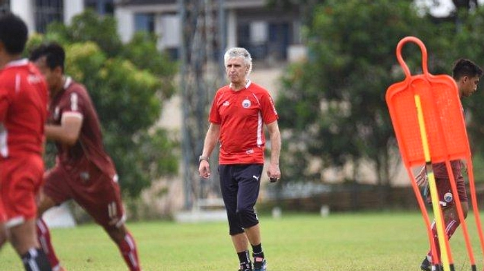 Mauricio Souza Bangga Eksel Runtukahu Dipanggil Garuda