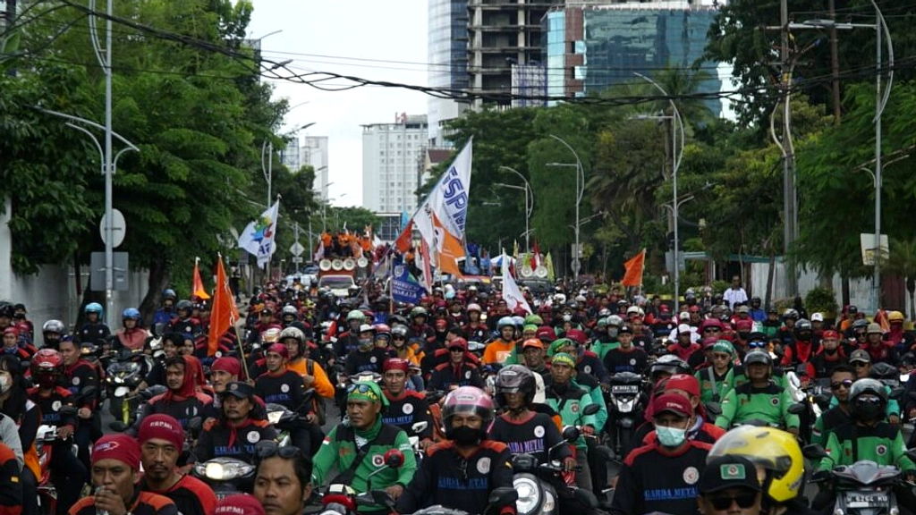 May Day 2026: Ribuan Buruh Surabaya Tuntut Kebijakan Baru
