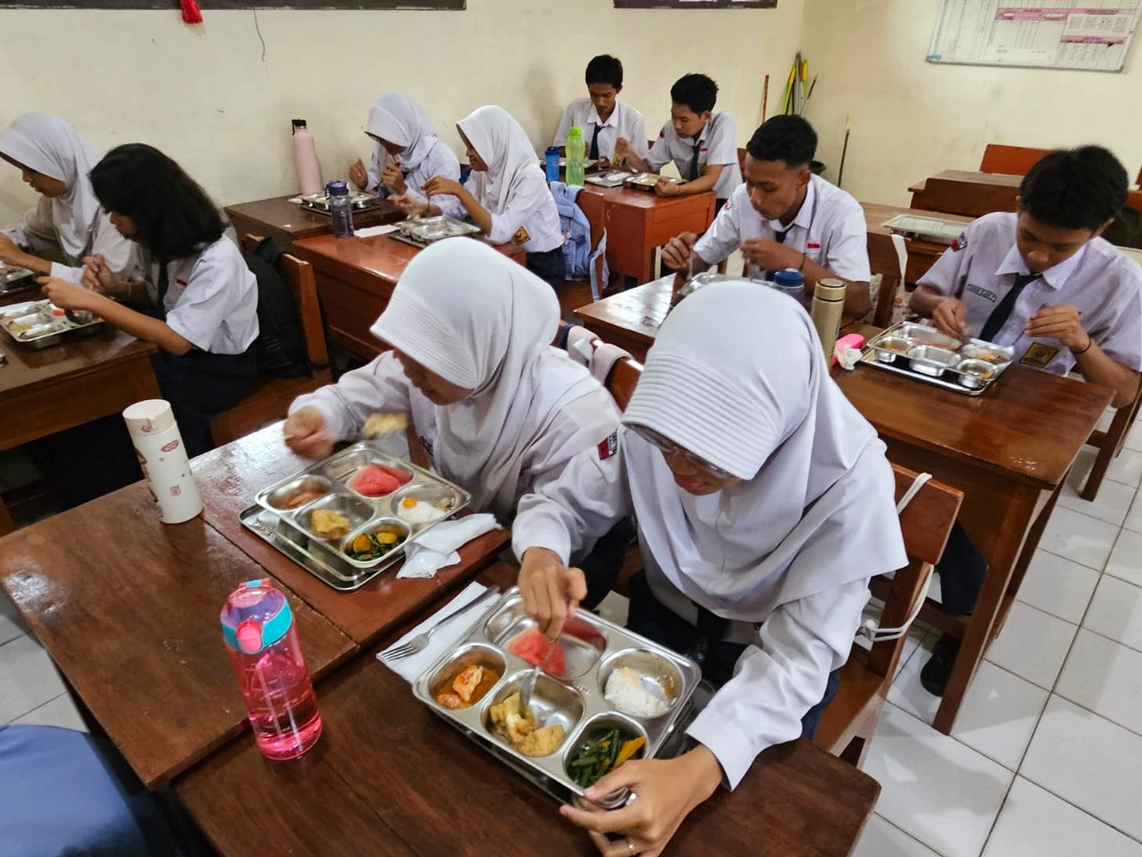 MBG Kembali Dibagikan ke Siswa 13 Juli