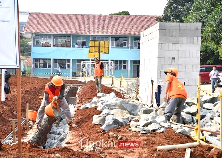 Mendikdasmen Ajukan Tambahan Anggaran 40,75 Triliun 2027