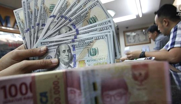 Menteri Keuangan: Rupiah Menurun, BI Jaga Stabilitas
