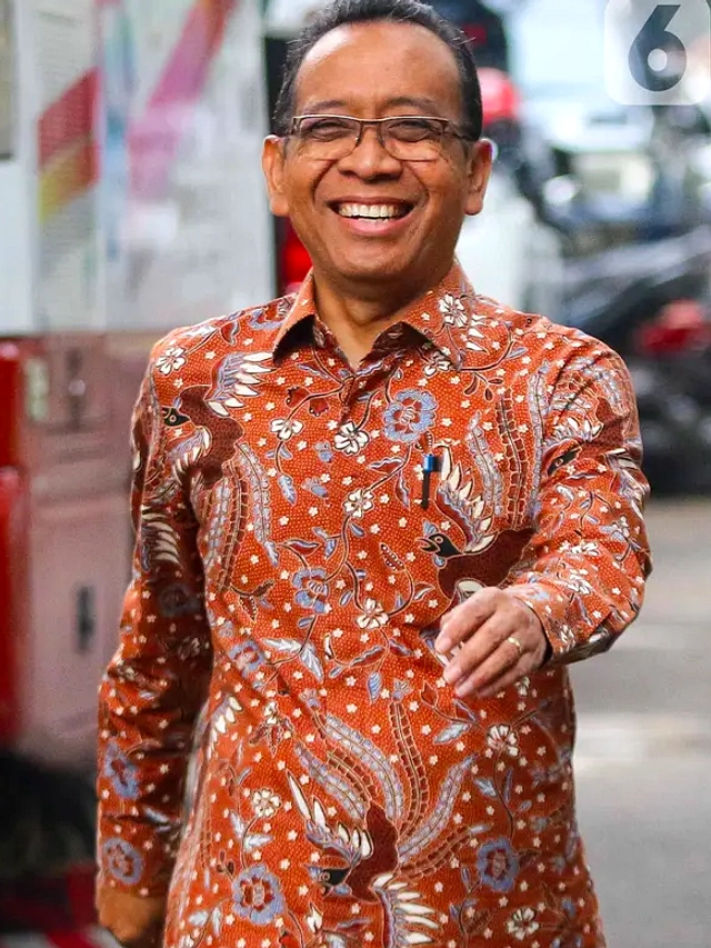 Menteri Pratikno Batalkan Belajar di Rumah, Fokus Sekolah Luring