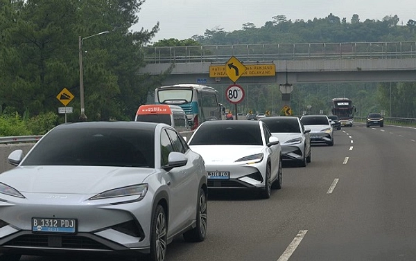 Mobil Indonesia April 2026: Penjualan Ritel Naik 13,7%
