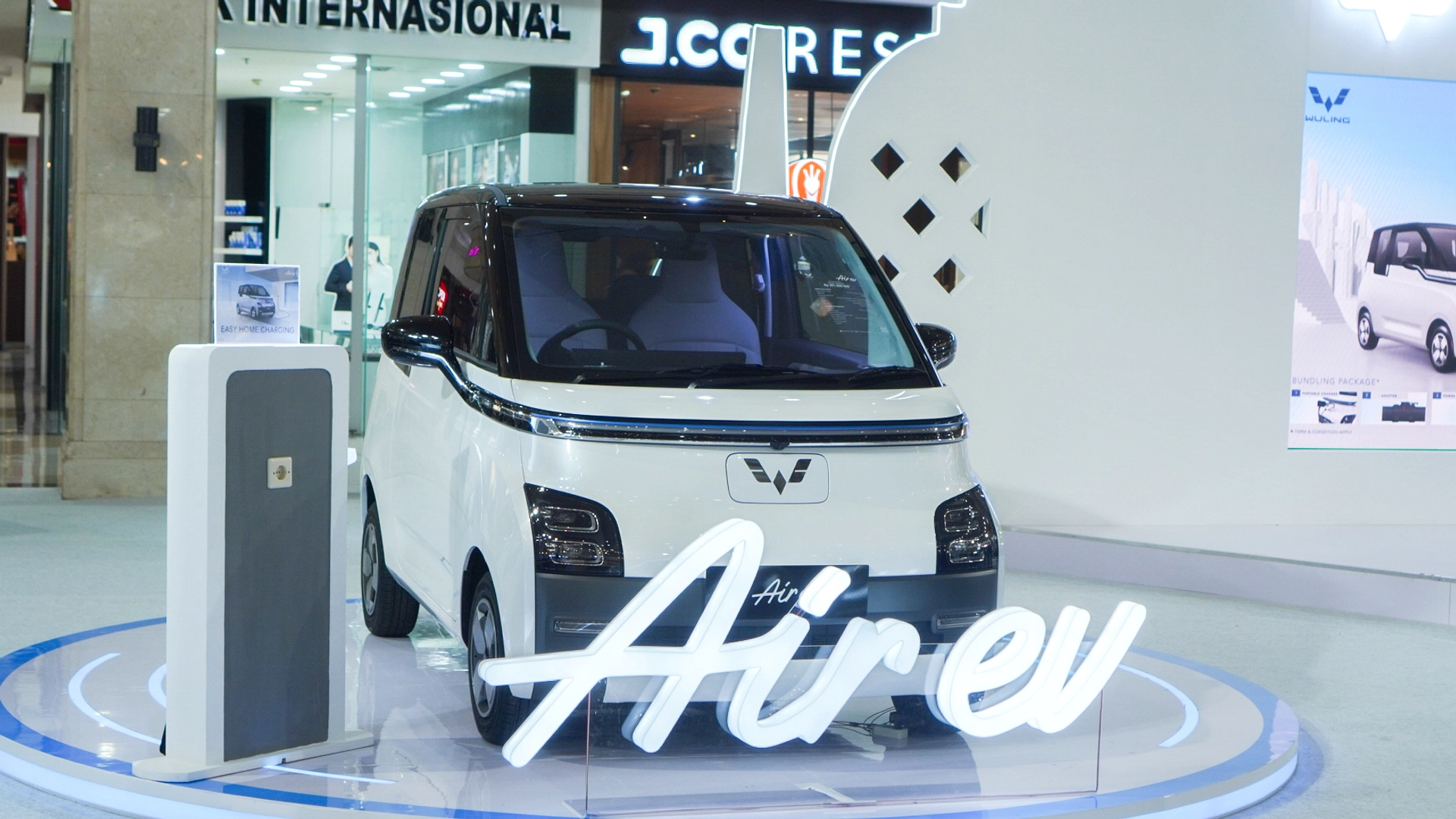 Mobil Pertama Wuling: Hasil Bongkar Mitsubishi