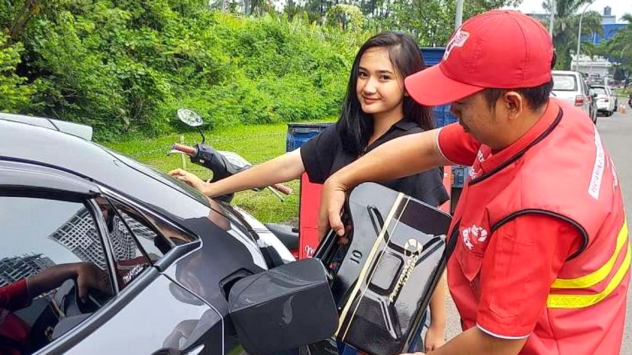 Mobil Pribadi Batas 50 Liter Solar per Hari Tiba Segera