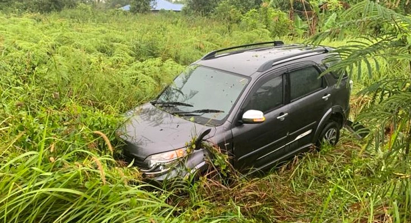 Mobil Toyota Innova Tertangkap di Hutan Candi Mulyo, Rembang