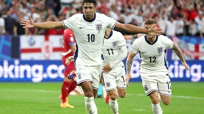 Morgan Rogers Bocorkan Harmoni di Skuad Timnas Inggris