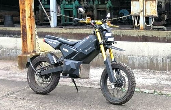 Motor Trail Listrik Adlas Bantu Distribusi Gizi di Daerah