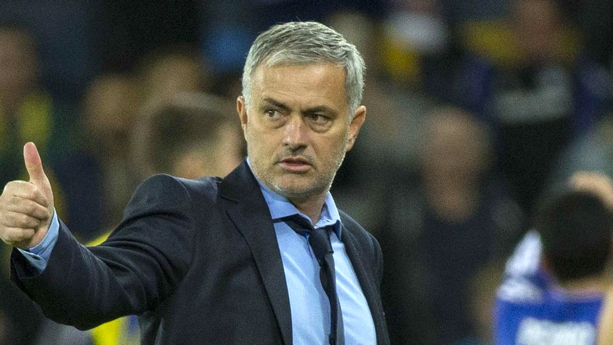 Mourinho tegas: Tidak ada pembicaraan dengan Real Madrid