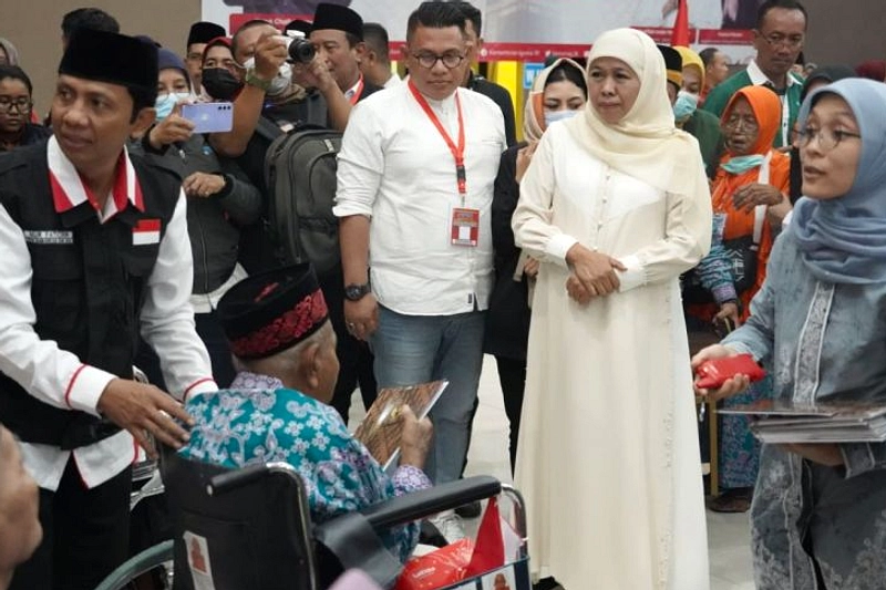 Muji Astutik, Jemaah Haji Sidoarjo, Menaklukkan Keterbatasan