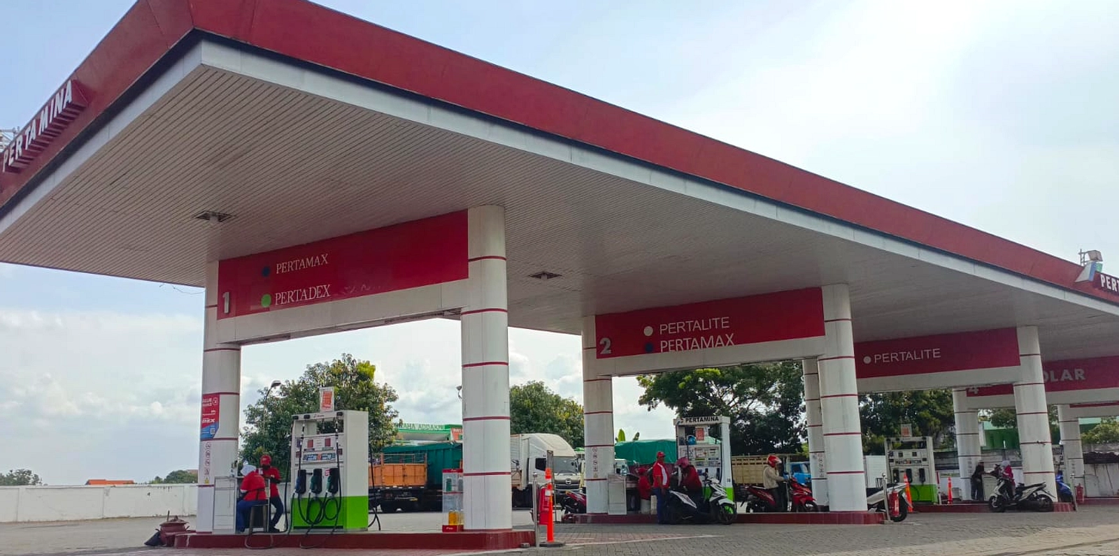 Naik Besar Harga BBM Diesel, Fortuner dan Innova Tergantung