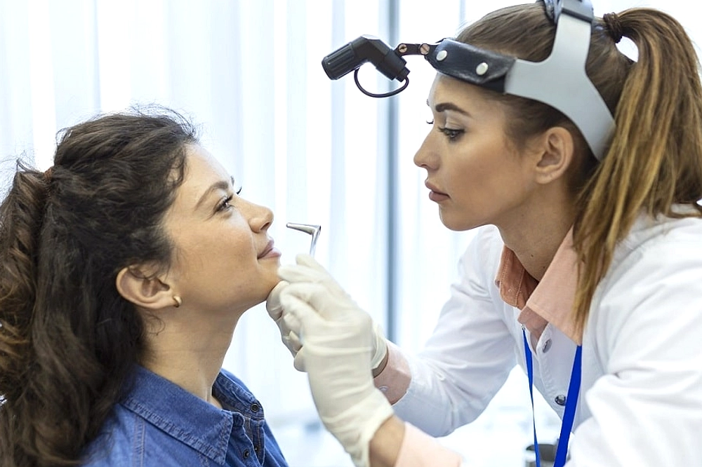Napas Bau Busuk dari Hidung? Bisa Jadi Sinusitis