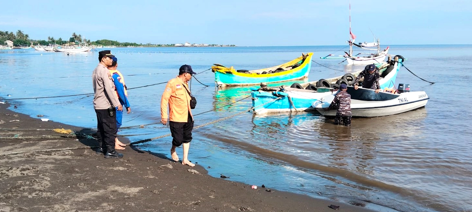Nelayan 55 Tahun Hilang di Laut Kropoh, Tim SAR Lanjut Cari
