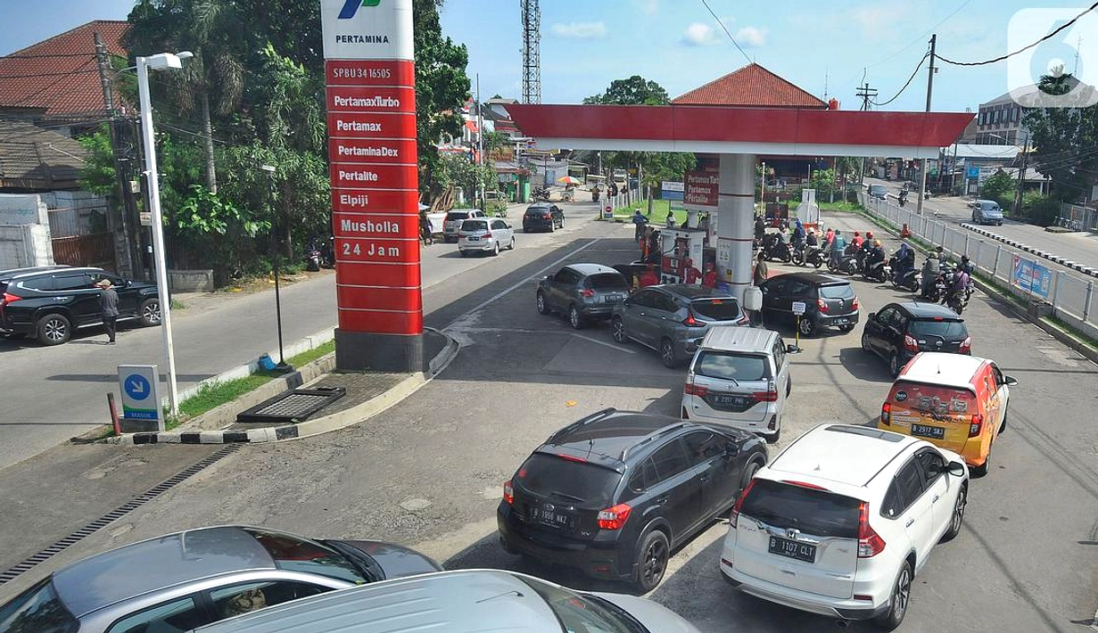 NTT Larang Kendaraan Tunggak Pajak Beli BBM Bersubsidi