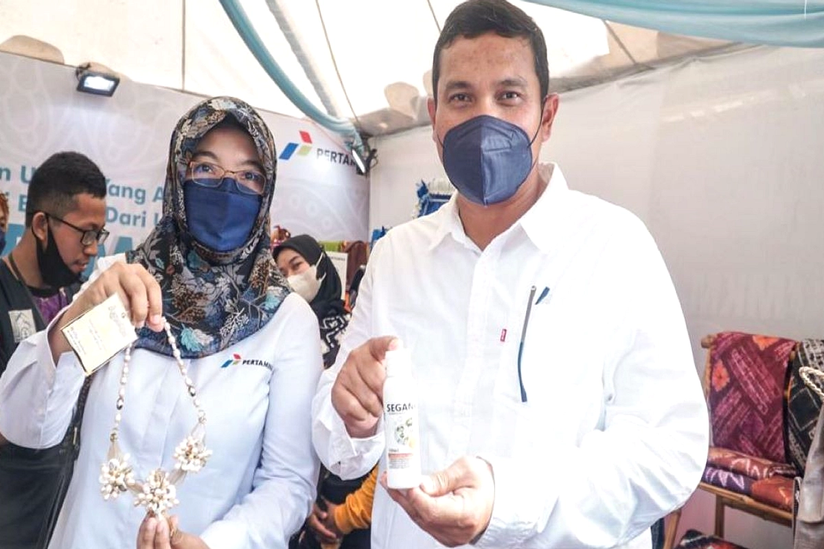 Oase Gallery Batik Besurek Raih Pasar Global Pertamina