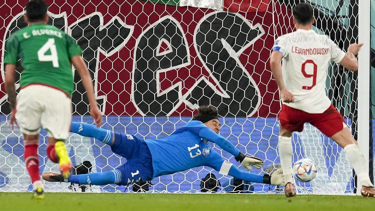 Ochoa Resmi Masuk Skuad Piala Dunia 2026 El Tri