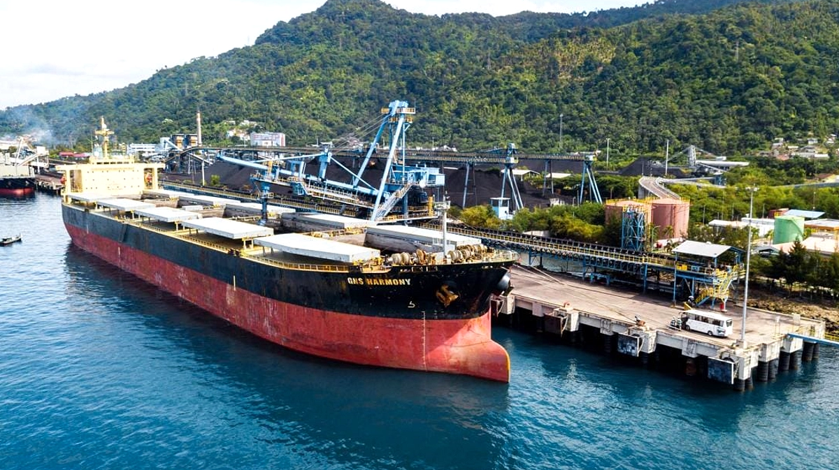 OJK Resmi Awasi Bursa Mineral dan Komoditas Strategis