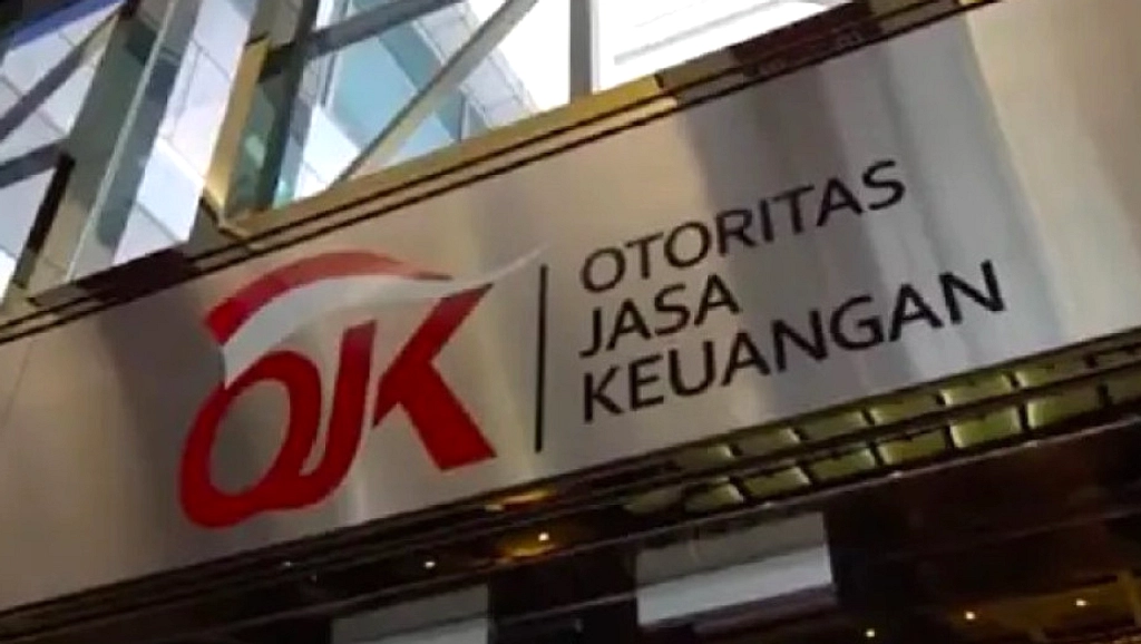 OJK Serahkan Tersangka Kasus BPR SAWA ke Kejari Sidoarjo