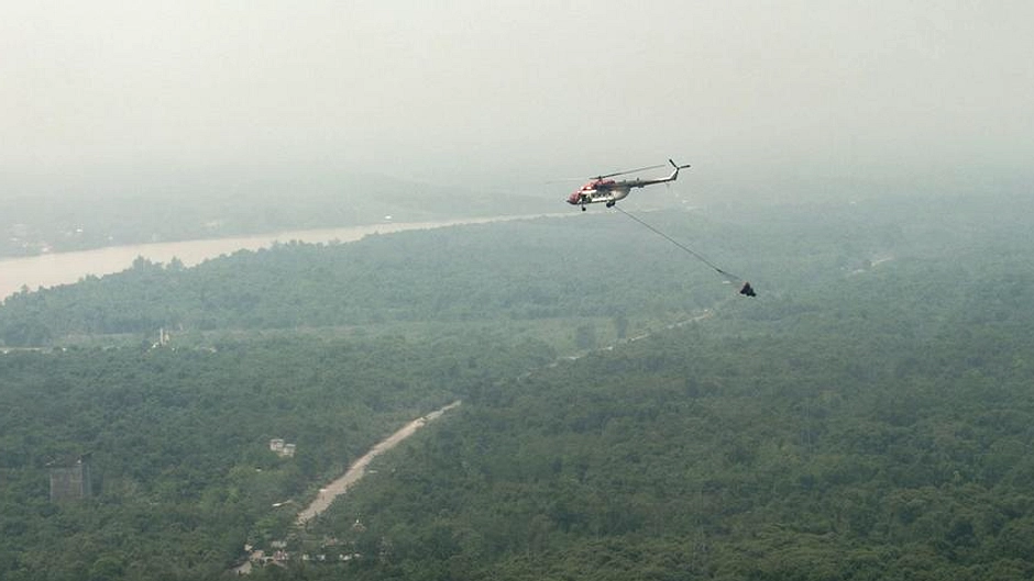 OMC Hujan Buatan Jambi: Upaya Pencegahan Kebakaran Hutan