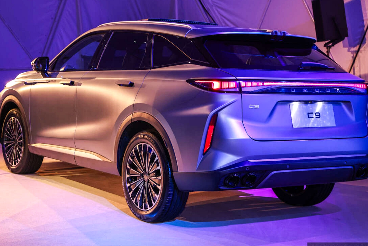 Omoda C9 PHEV Resmi Meluncur di Malaysia, Harga Rp 904 Juta