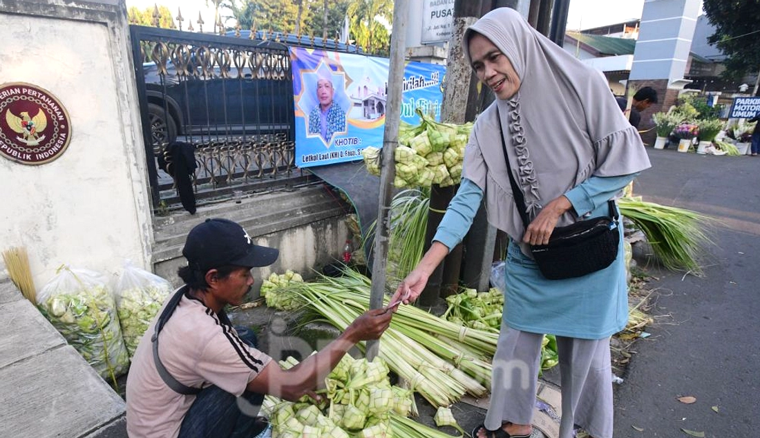 Omzet Pedagang Pasar Pondok Labu Anjlok 80%