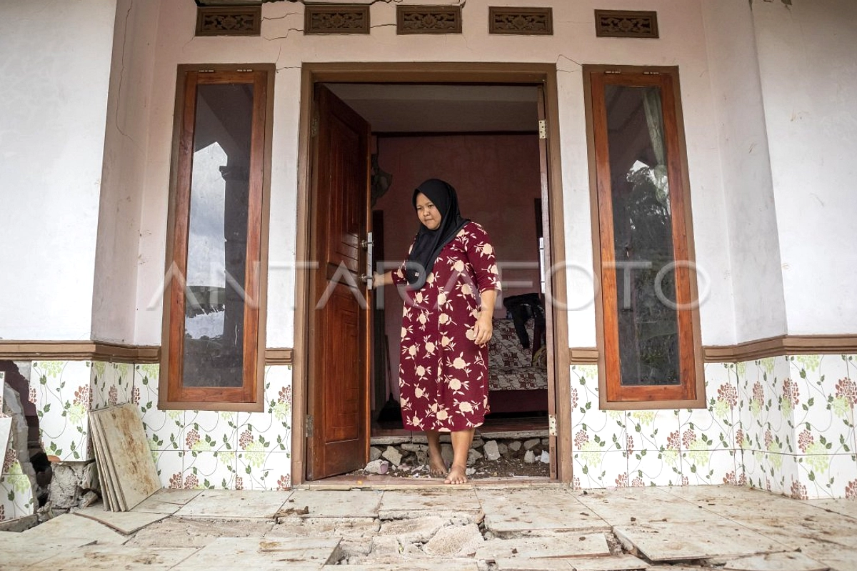 Orong‑Orong Dianggap Halal, Bukan Hanya Hama Tanaman, Bisa Makanan