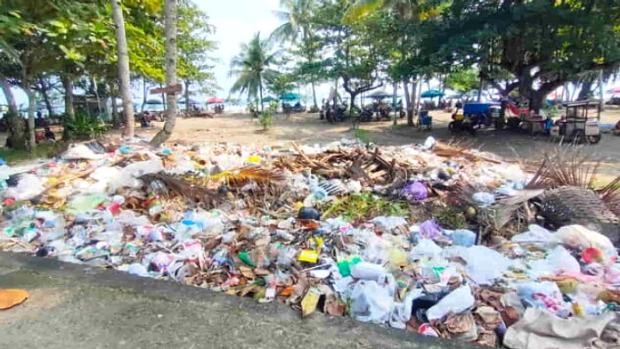 Pangandaran Tangani Sampah Lebaran dengan Pengangkutan Ganda