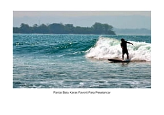 Pantai Batu Karas: Bali Jawa Barat dengan Ombak Stabil
