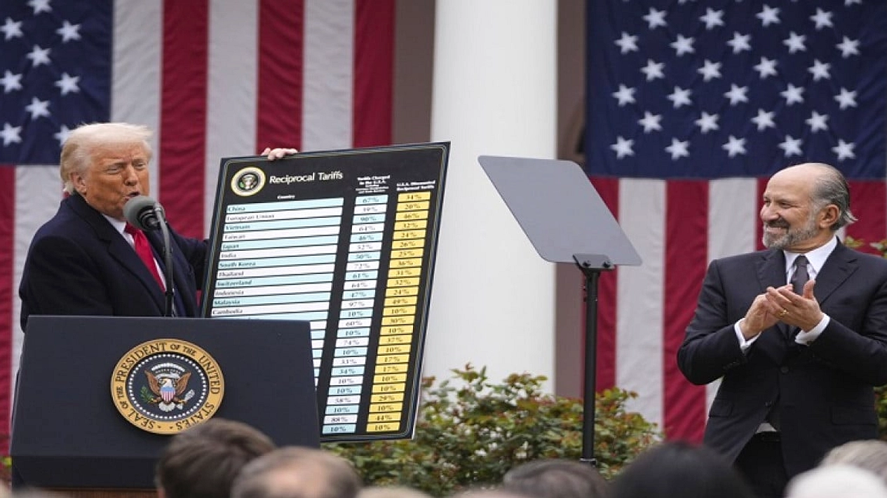 Paspor Trump Dirilis US untuk 250 Tahun Kemerdekaan