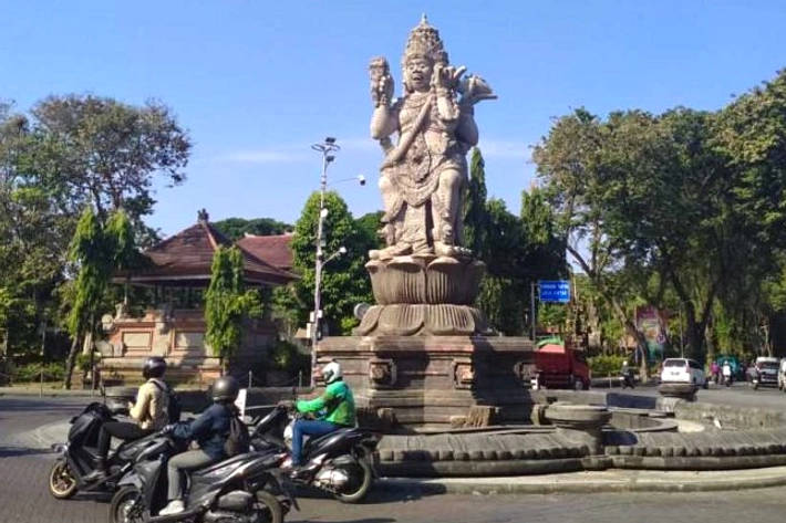 Patung Catur Muka Tabanan Dibongkar, Akan Diperbesar