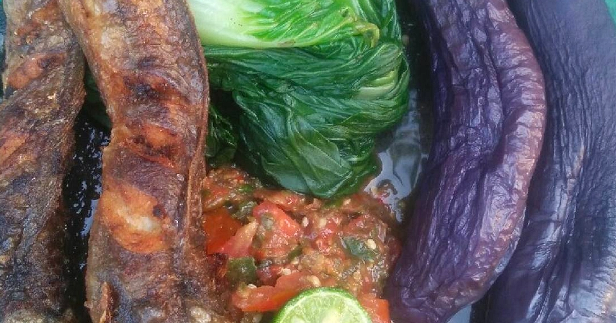Pecel Lele Goreng: Resep Lele Renyah dengan Sambal Terasi