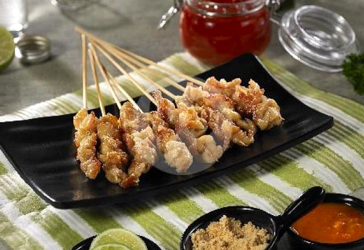 Pecel Lele Oma: Naik Kelas, Harga Tetap Rp15 Ribuan
