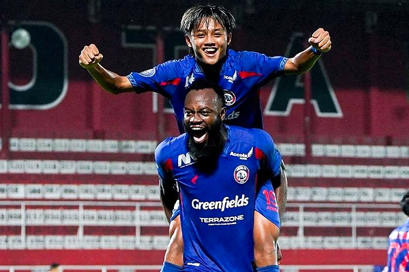 Pekan 27 BRI Super League: Persita-Arema, Persija-Persebaya