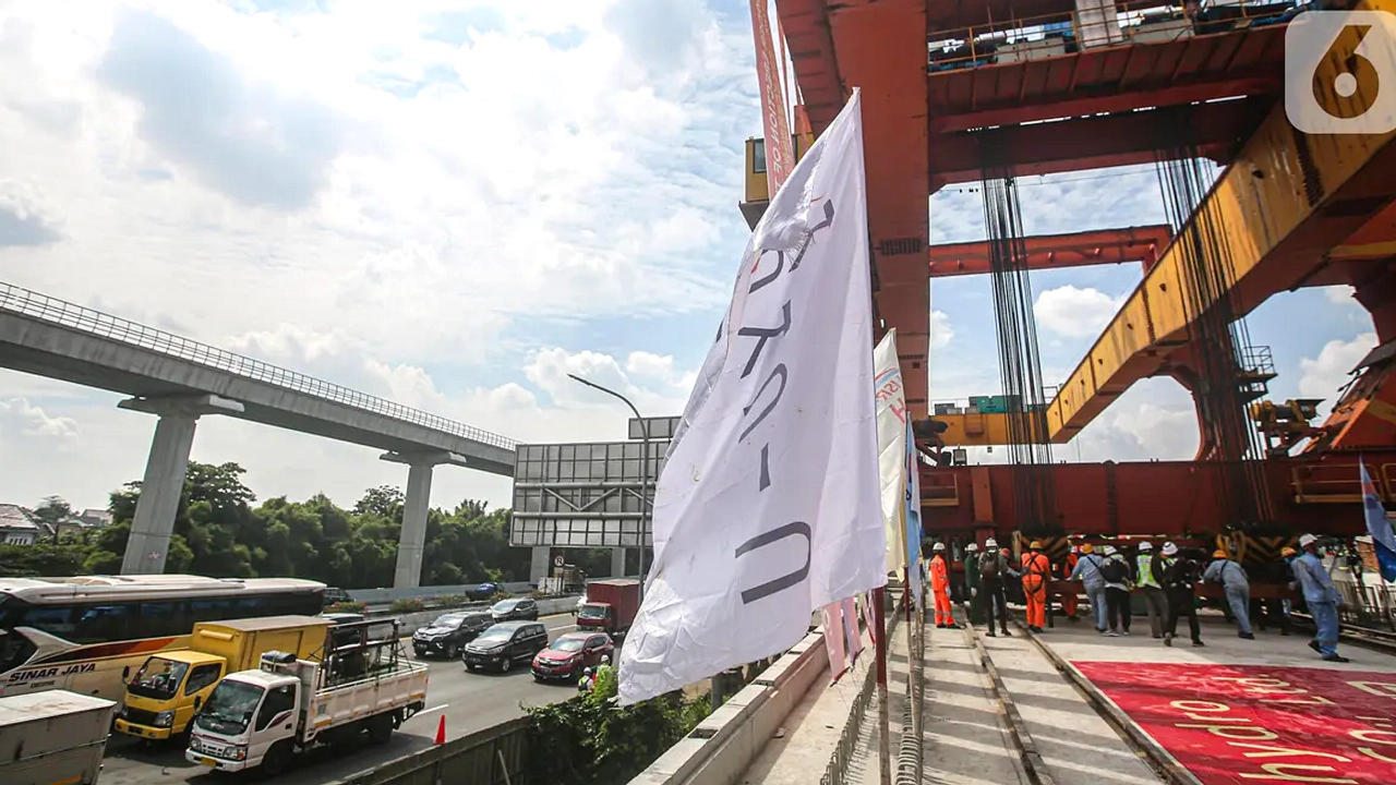 Pemerintah Siapkan Pengumuman Utang Kereta Cepat KCJB Segera