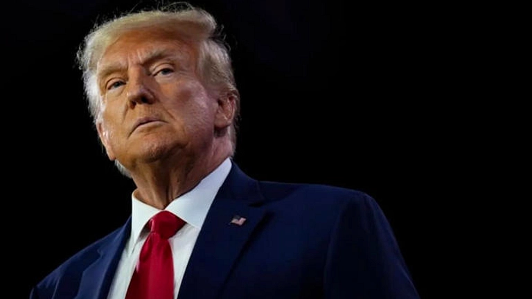 Pendapatan Trump Tembus Rp 5,39 Triliun dari Bisnis Timur Tengah
