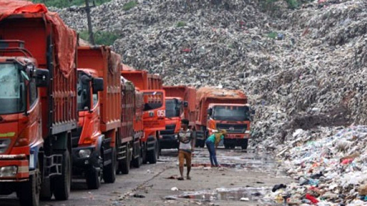 Pengangkutan Sampah Bandung Normal Kembali Setelah Lebaran