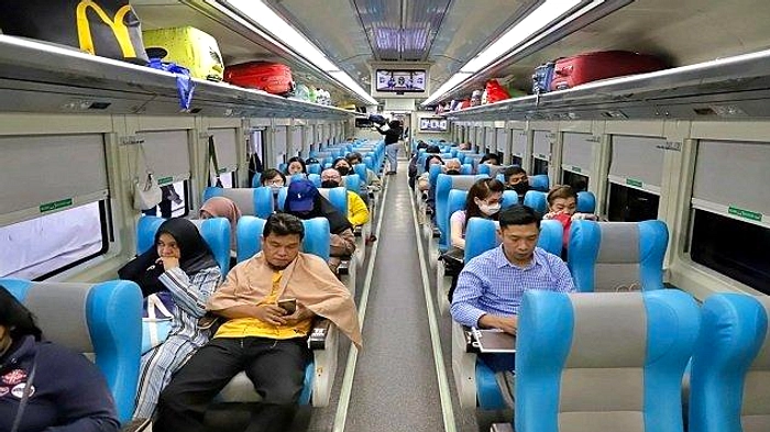 Penumpang Stasiun Malang Melonjak 11% saat Libur Sekolah