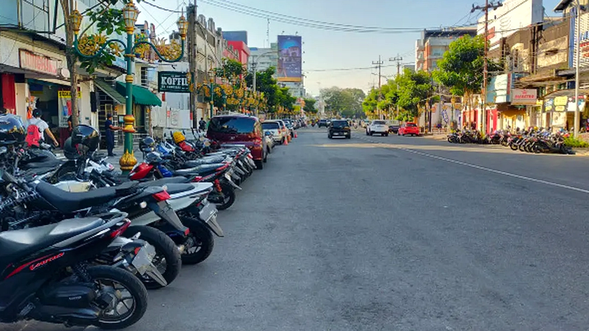 Perda Parkir Malang: Denda dan Sistem Baru Mengatur Jukir