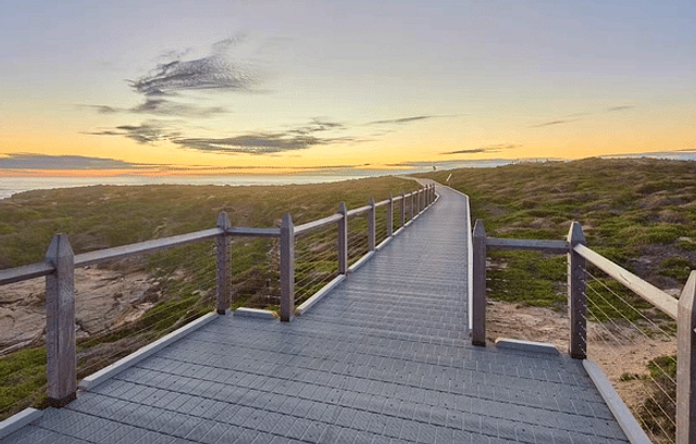 Perjalanan Santai ke Perth: Pantai, Satwa, dan Diskon Wisata