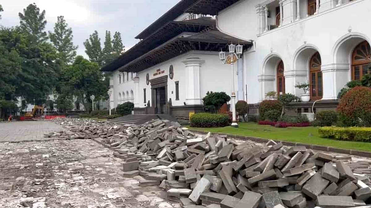 Perpustakaan Gasibu Dibongkar, Layanan Baca Pindah Sementara