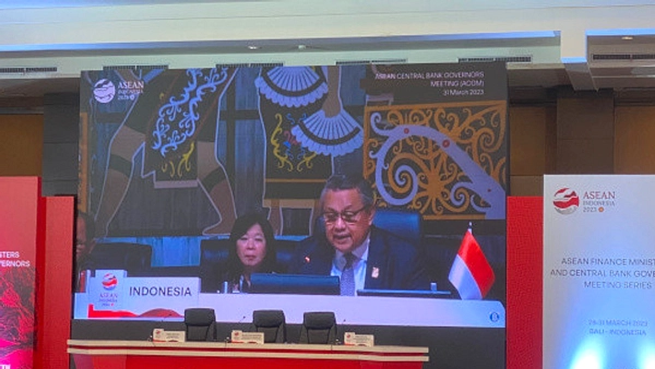 Perry Warjiyo Bahas IFC Bali dan Rupiah Menurun di Jakarta