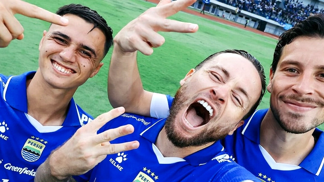 Persib Bandung Raih Gelar Ketiga Berturut‑Turut Super League