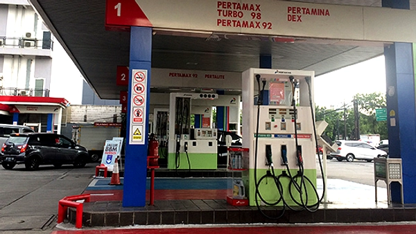Pertamax Naik ke Rp 16.250 per Liter, Kenaikan Terhindarkan
