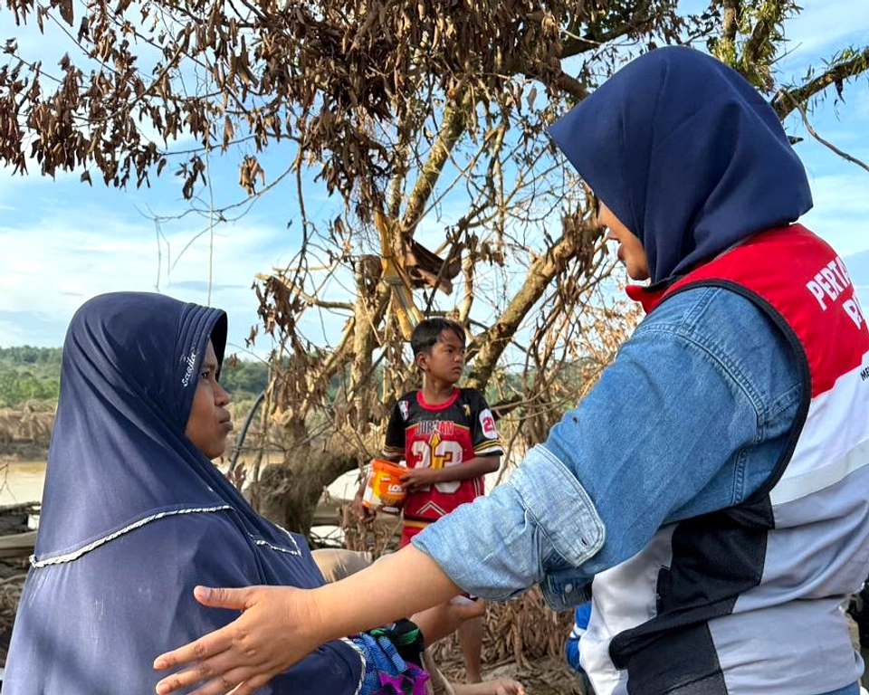 Pertamina Berdayakan Perajin Difabel di Kampung Rajut
