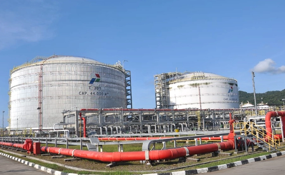 PET Raih PROPER Hijau Terminal LPG Tanjung Sekong & Baubau