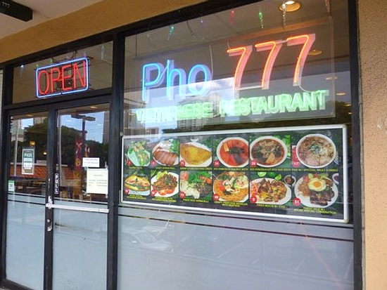 Pho 777: Kedai Setiabudi Tawarkan Pho Autentik Vietnam Utara
