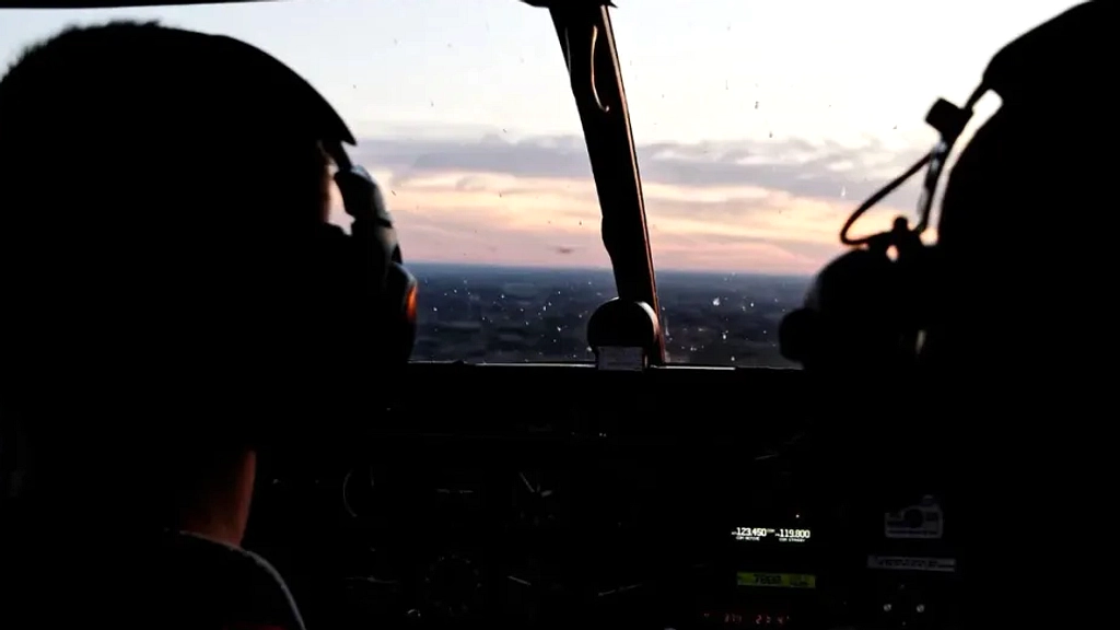 Pilot Malaysia Selundupkan 70 Ribu Ekstasi