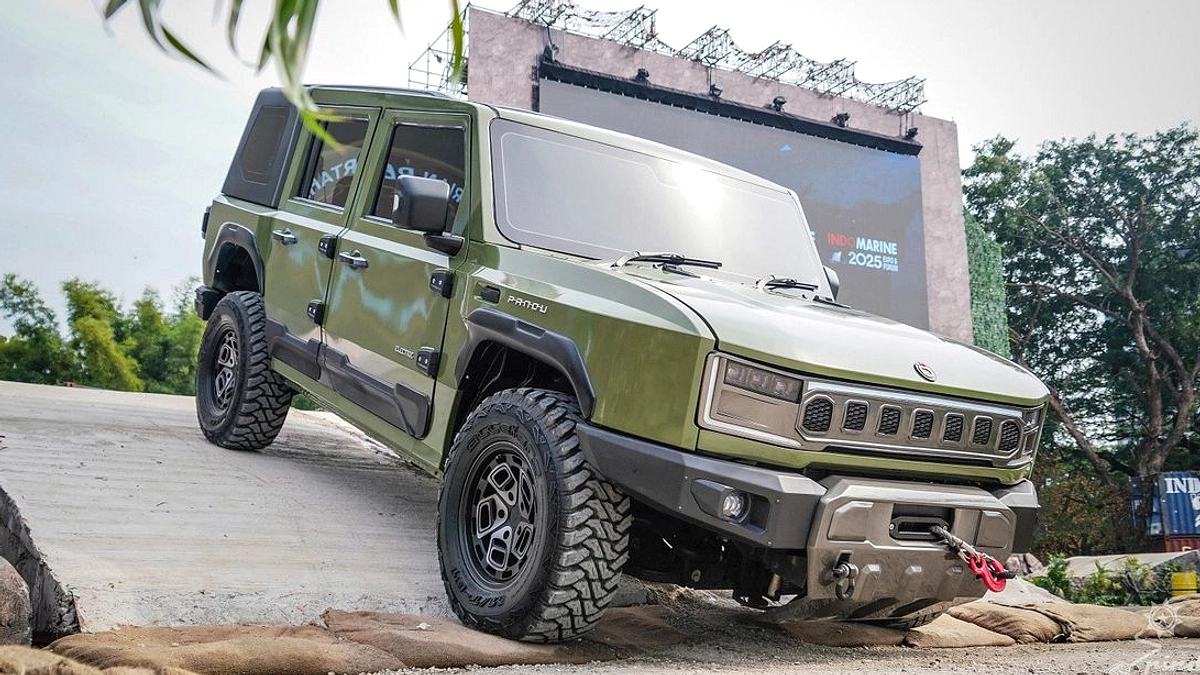 Pindad Siapkan Mobil Nasional dengan TKDN Tinggi Indonesia