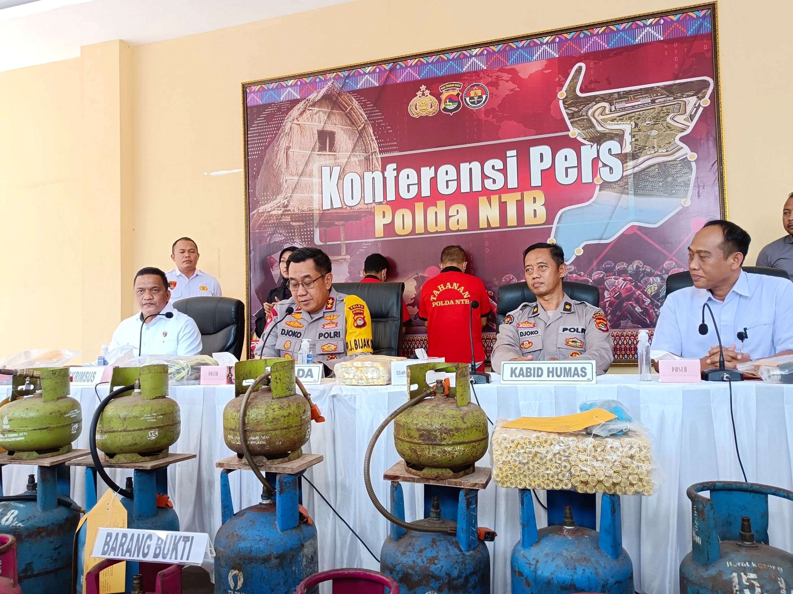 Polisi Gerebek Tempat Oplosan Gas Elpiji di Blora