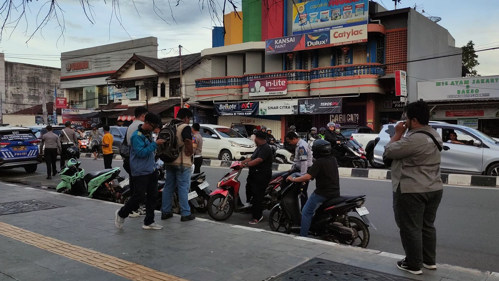 Polres Lamongan Razia Knalpot Brong: 85 Kendaraan Ditilang